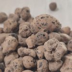 پوکه لیکاپون دانه درشت حجم 5 لیتر